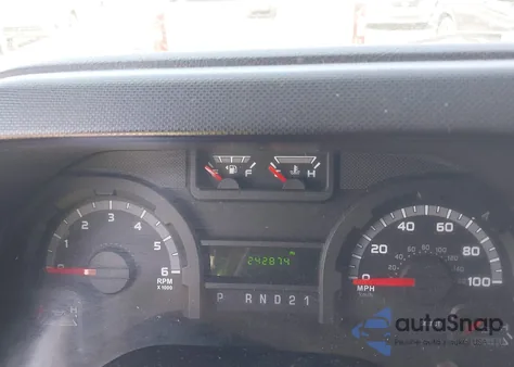 2012 Ford E-350 Super Duty Commercial z USA, uszkodzony, nr VIN 1FTSS3EL5CDA11824